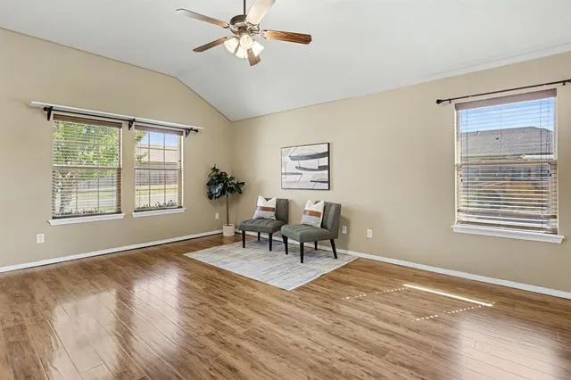Photo 5 — 2709 Fawn Lily Road, Oklahoma City, OK 73128