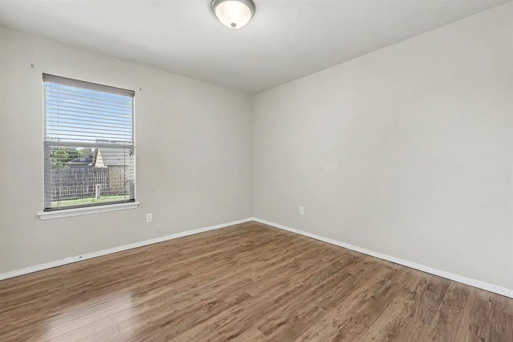 Photo 16 — 2709 Fawn Lily Road, Oklahoma City, OK 73128