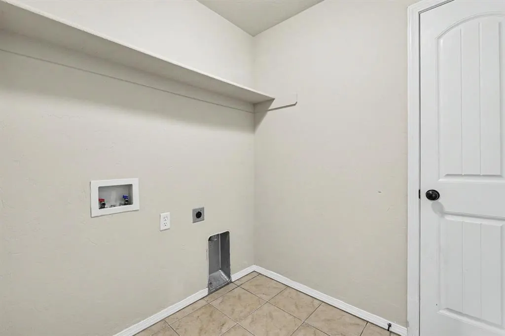 Photo 22 — 2709 Fawn Lily Road, Oklahoma City, OK 73128