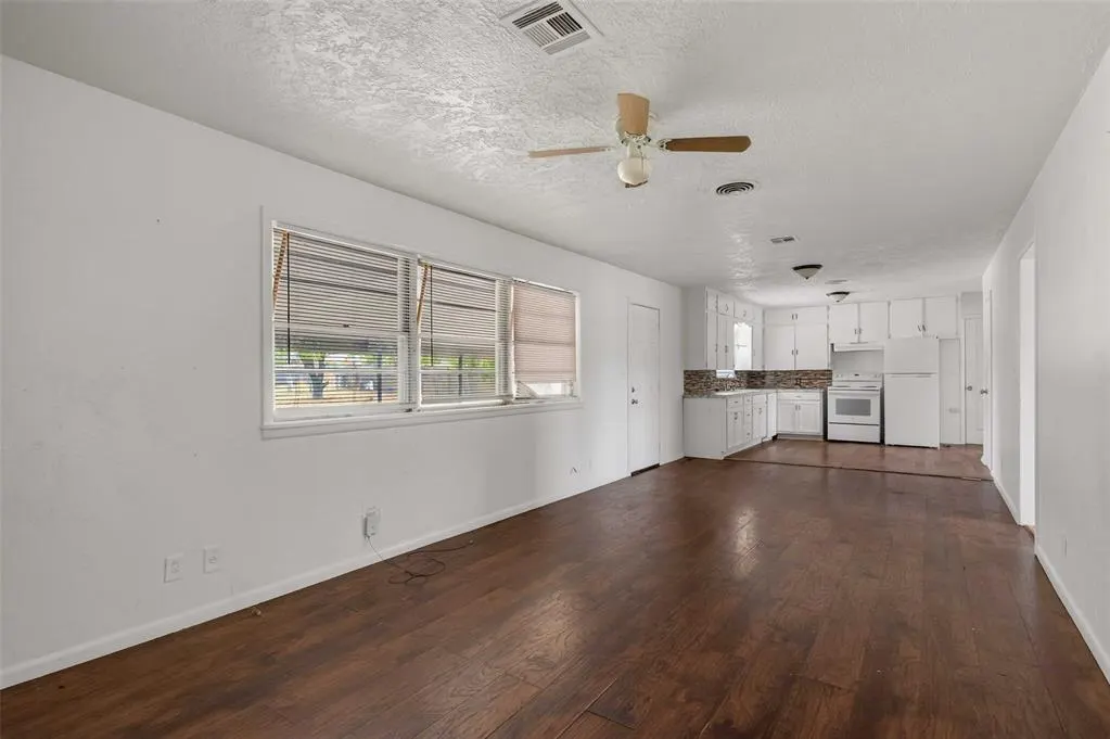 Photo 13 — 14 NW 35th Street, Lawton, OK 73505