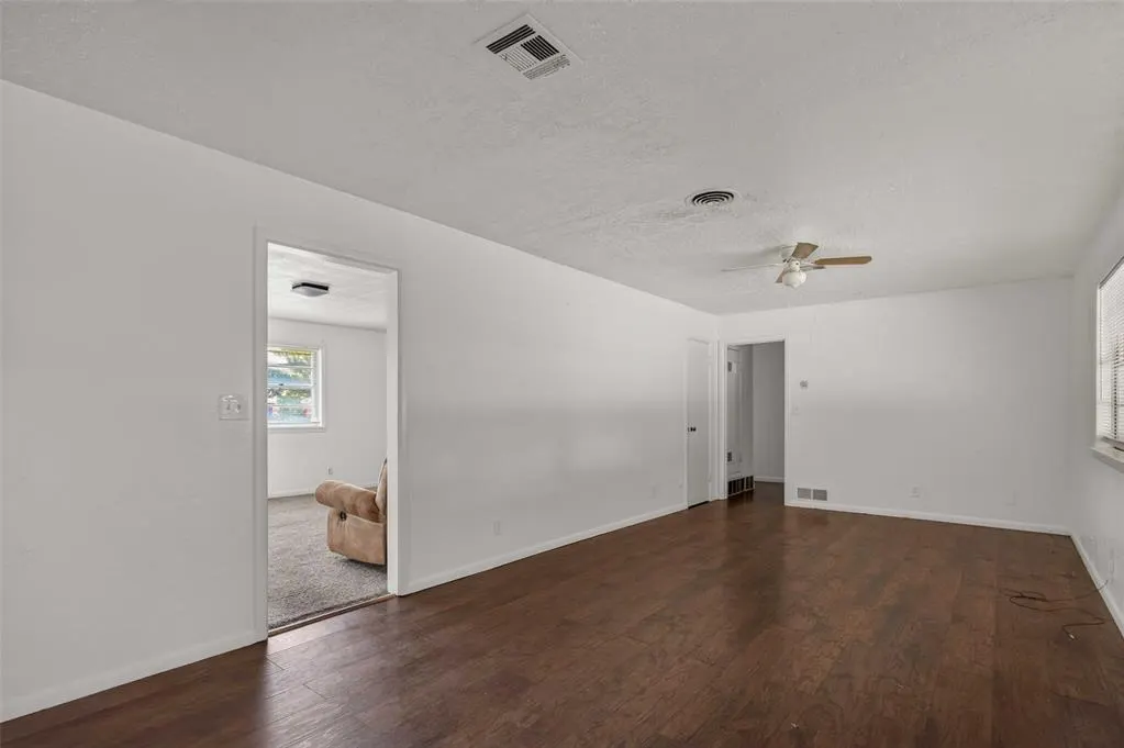 Photo 14 — 14 NW 35th Street, Lawton, OK 73505