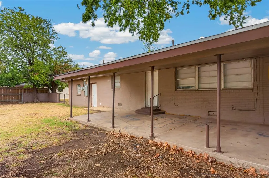 Photo 27 — 14 NW 35th Street, Lawton, OK 73505