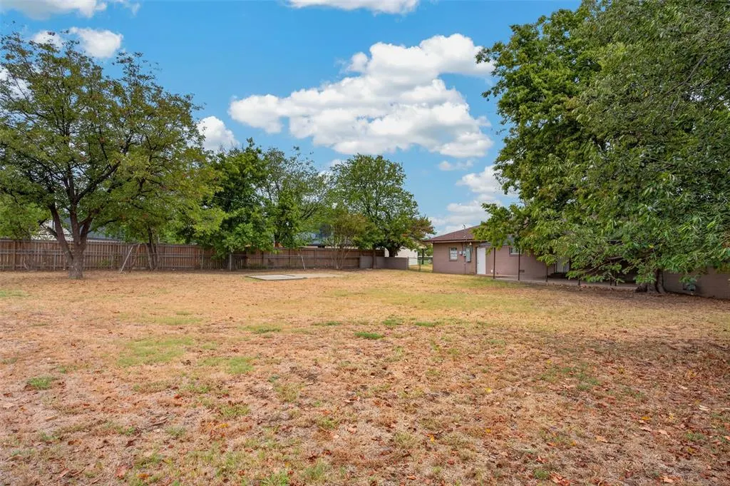 Photo 28 — 14 NW 35th Street, Lawton, OK 73505
