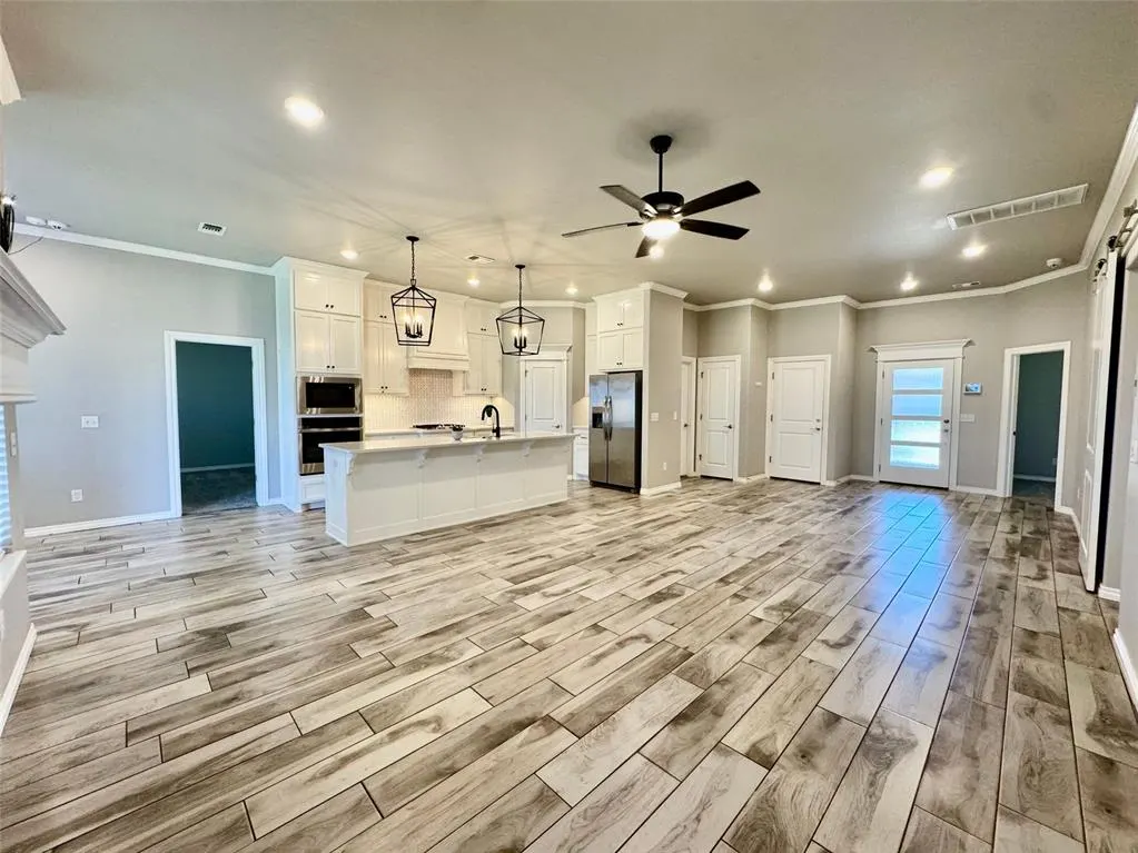 Photo 6 — 9129 NW 124th Street, Yukon, OK 73099