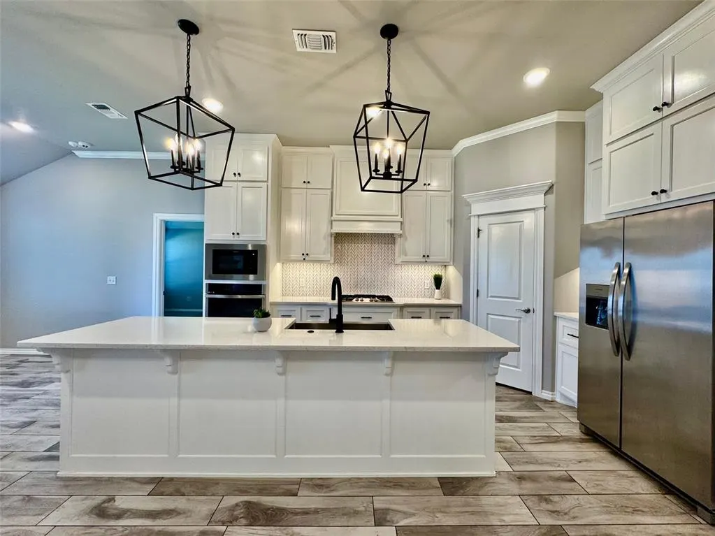 Photo 12 — 9129 NW 124th Street, Yukon, OK 73099
