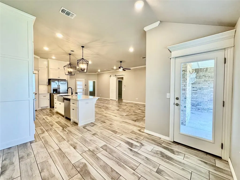 Photo 19 — 9129 NW 124th Street, Yukon, OK 73099