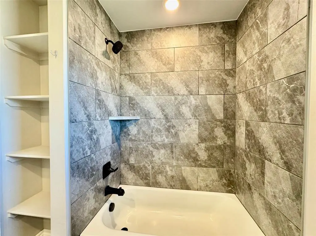 Photo 40 — 9129 NW 124th Street, Yukon, OK 73099
