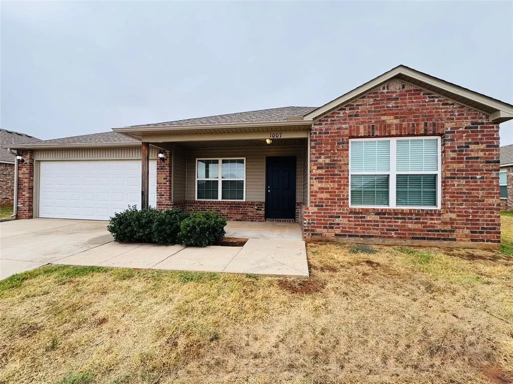 Front exterior — 1007 N Donald Way, Mustang, OK 73064