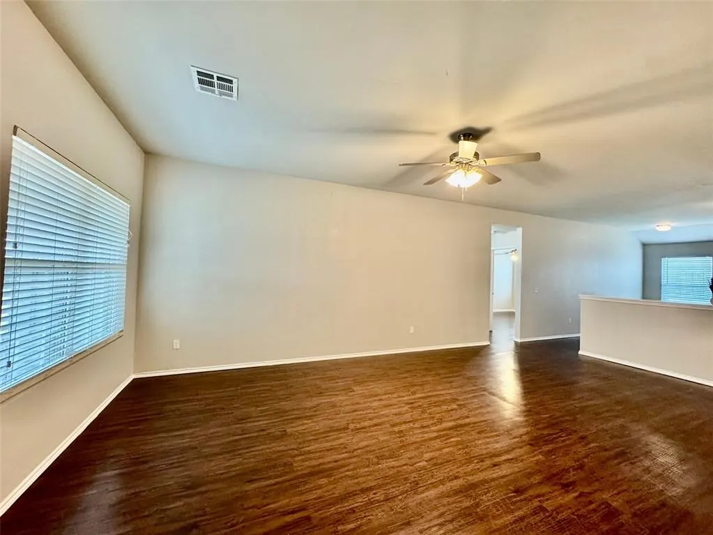 Photo 9 — 1007 N Donald Way, Mustang, OK 73064