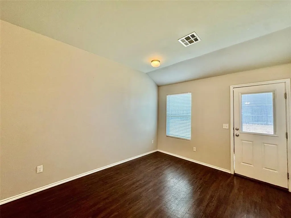 Photo 21 — 1007 N Donald Way, Mustang, OK 73064