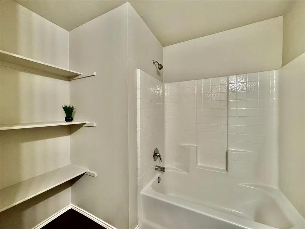 Photo 27 — 1007 N Donald Way, Mustang, OK 73064