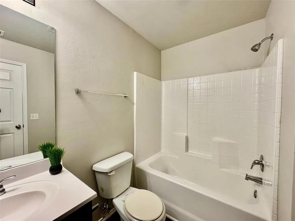 Photo 35 — 1007 N Donald Way, Mustang, OK 73064