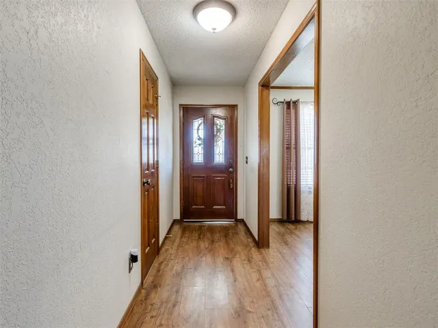 Photo 2 — 8317 NW 113th Terrace, Oklahoma City, OK 73162