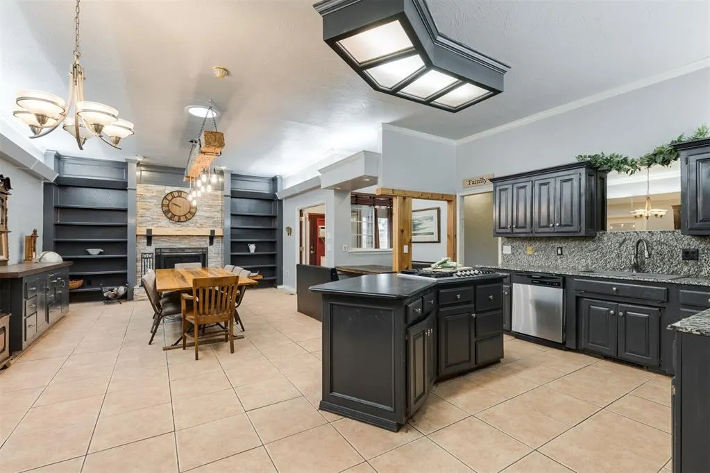 Photo 15 — 14817 Brasswood Boulevard, Edmond, OK 73013