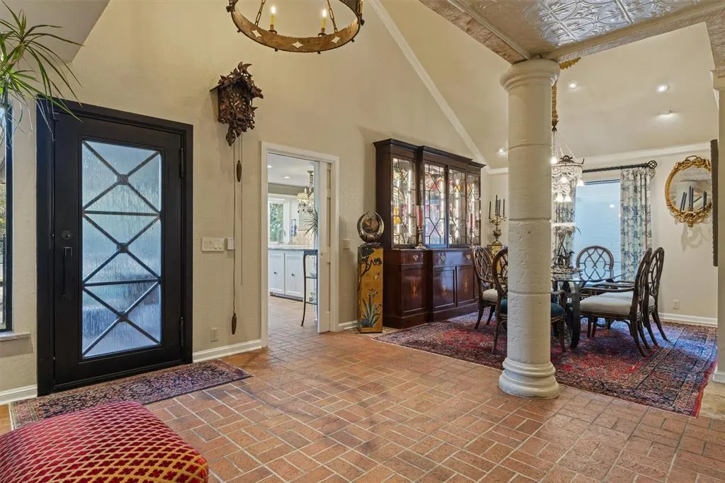 Photo 15 — 3605 Meadow Lark Lane, Oklahoma City, OK 73120