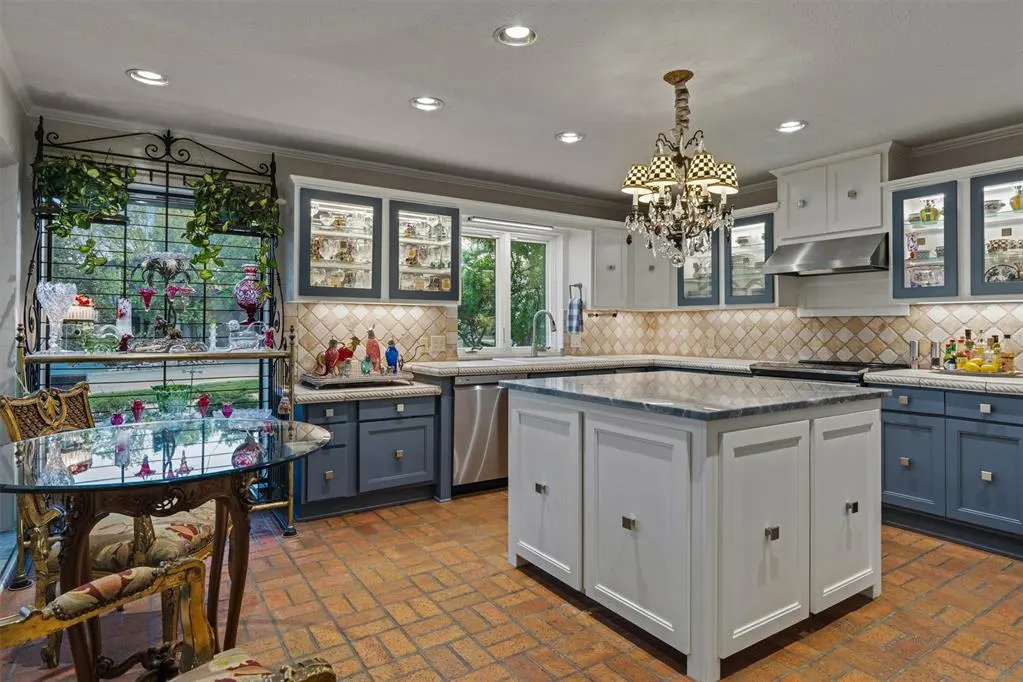 Photo 19 — 3605 Meadow Lark Lane, Oklahoma City, OK 73120