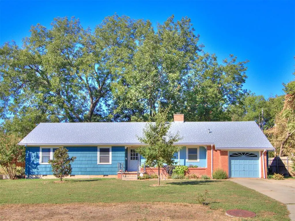Photo 2 — 706 Morningside Drive, Norman, OK 73071