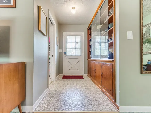 Photo 3 — 706 Morningside Drive, Norman, OK 73071