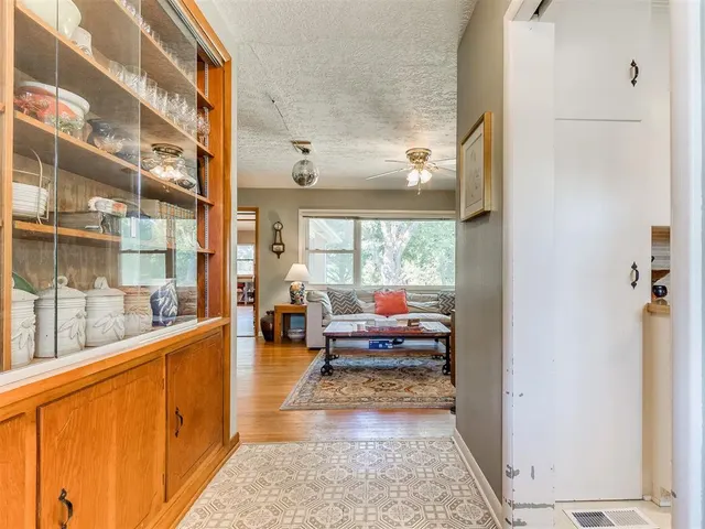 Photo 4 — 706 Morningside Drive, Norman, OK 73071