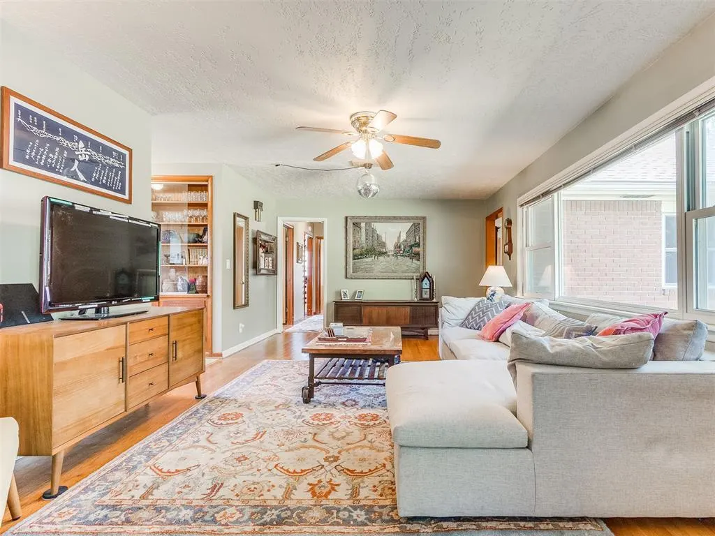 Photo 7 — 706 Morningside Drive, Norman, OK 73071