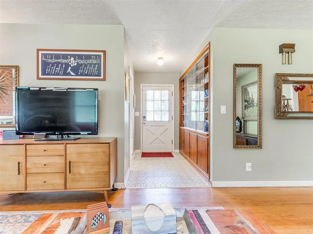 Photo 8 — 706 Morningside Drive, Norman, OK 73071