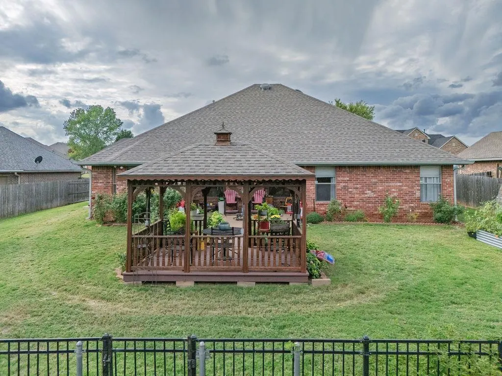 Photo 32 — 4613 Gracelann, Shawnee, OK 74804