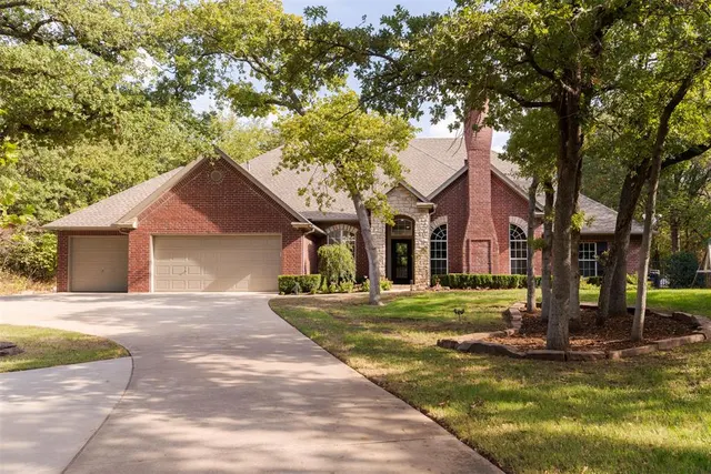 Photo 2 — 4500 Canaan Creek Road, Edmond, OK 73034