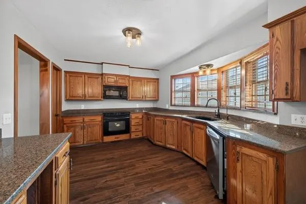 Photo 13 — 1009 Bowman Avenue, Elk City, OK 73644