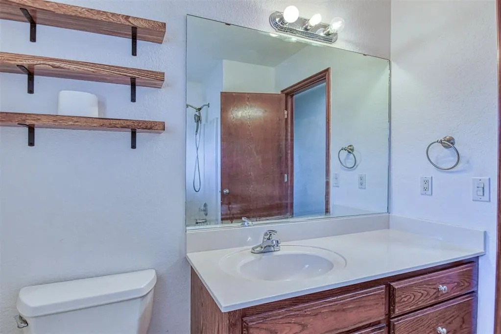 Photo 29 — 640 SW 161st Street, Oklahoma City, OK 73170