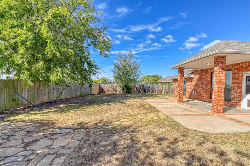 Photo 35 — 640 SW 161st Street, Oklahoma City, OK 73170
