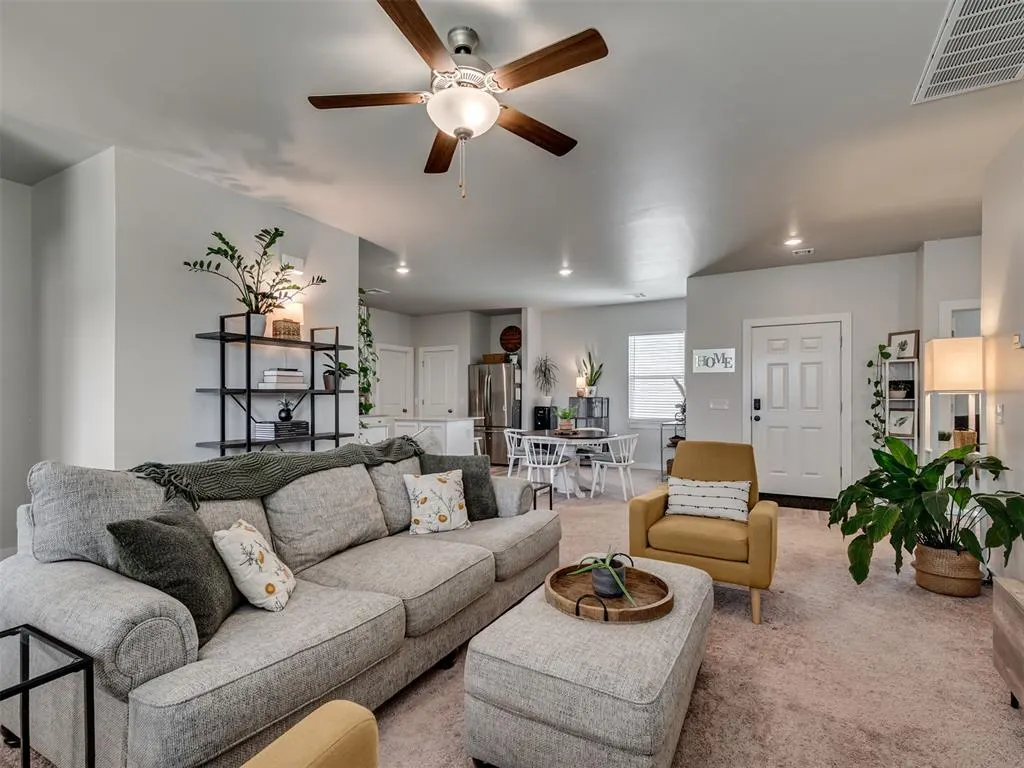 Photo 15 — 13056 Mannington Road, Edmond, OK 73025