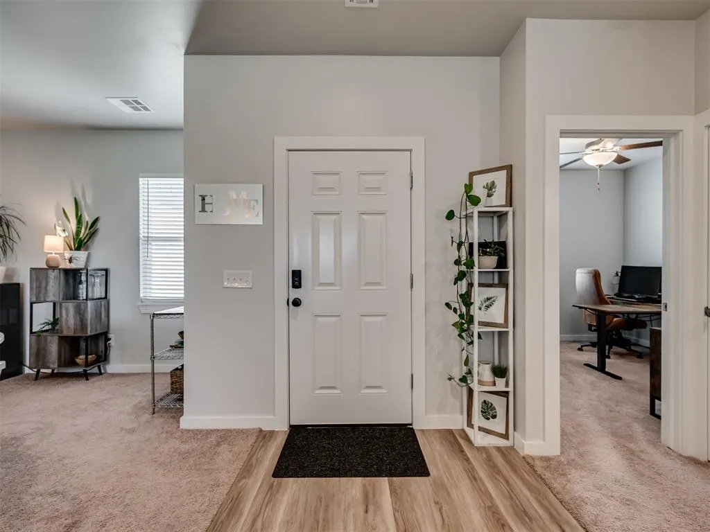 Photo 16 — 13056 Mannington Road, Edmond, OK 73025