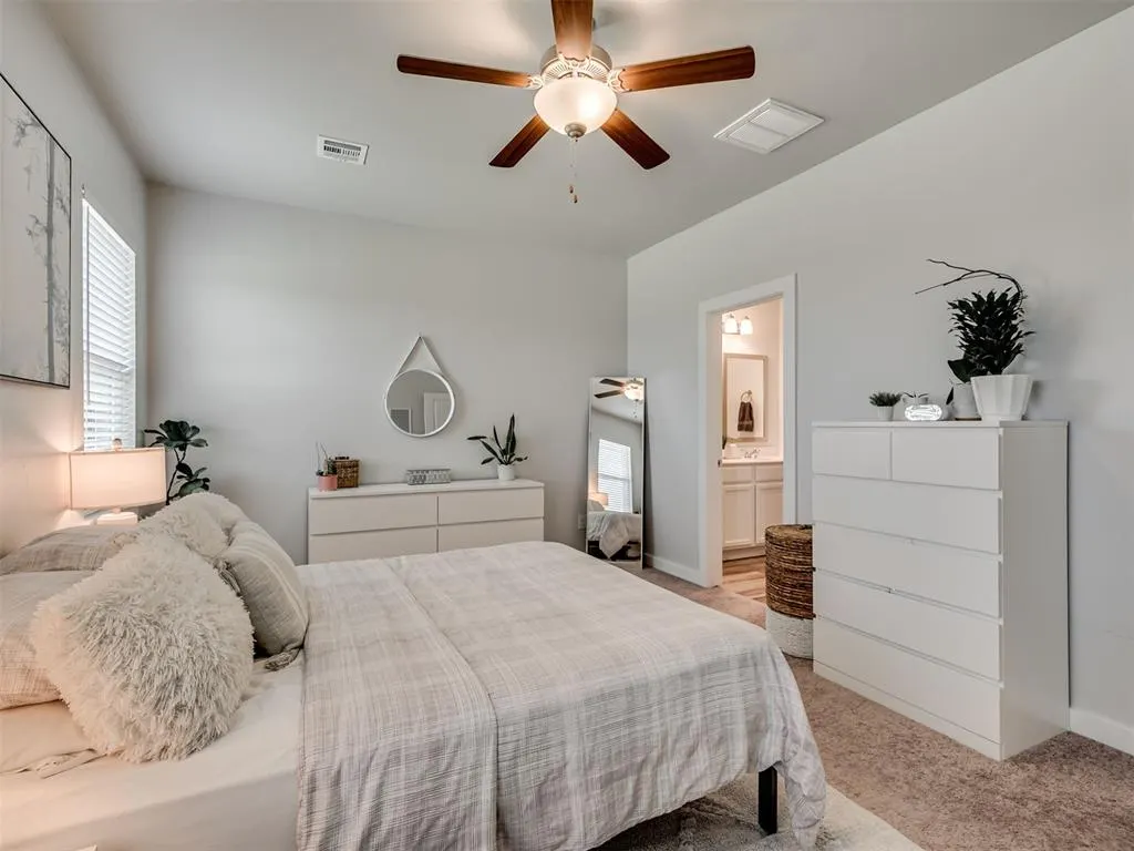Photo 19 — 13056 Mannington Road, Edmond, OK 73025