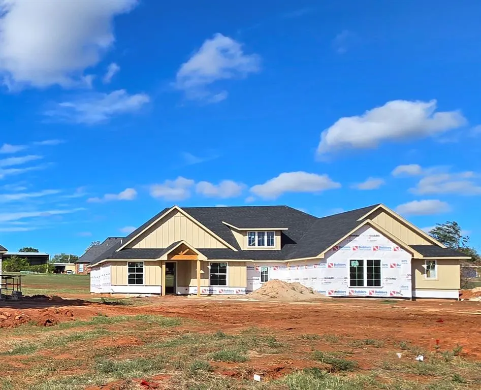 Front exterior — 1136 Wolf Creek Court, Blanchard, OK 73010