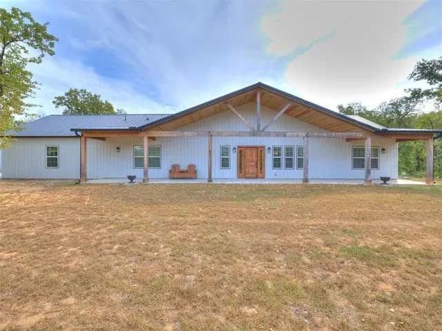 Photo 2 — 23975 S 417th West Avenue, Bristow, OK 74010
