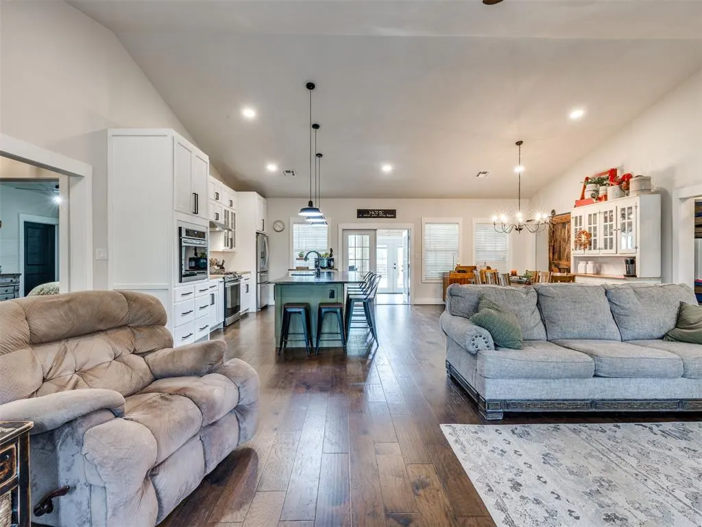 Photo 5 — 23975 S 417th West Avenue, Bristow, OK 74010