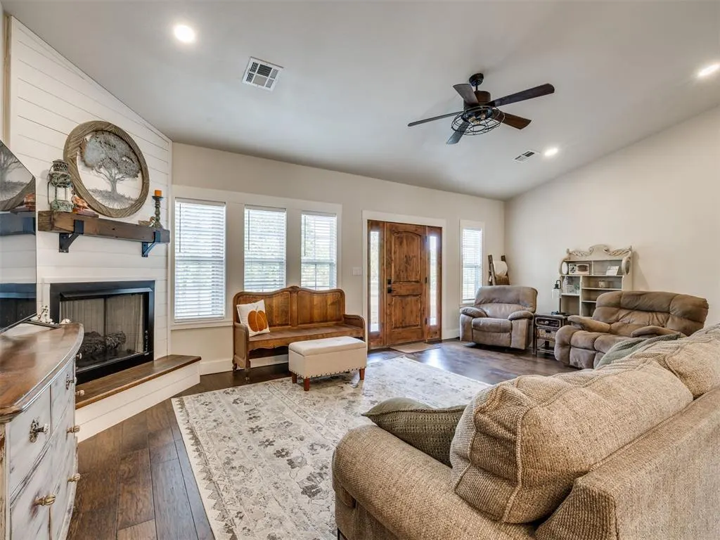 Photo 7 — 23975 S 417th West Avenue, Bristow, OK 74010