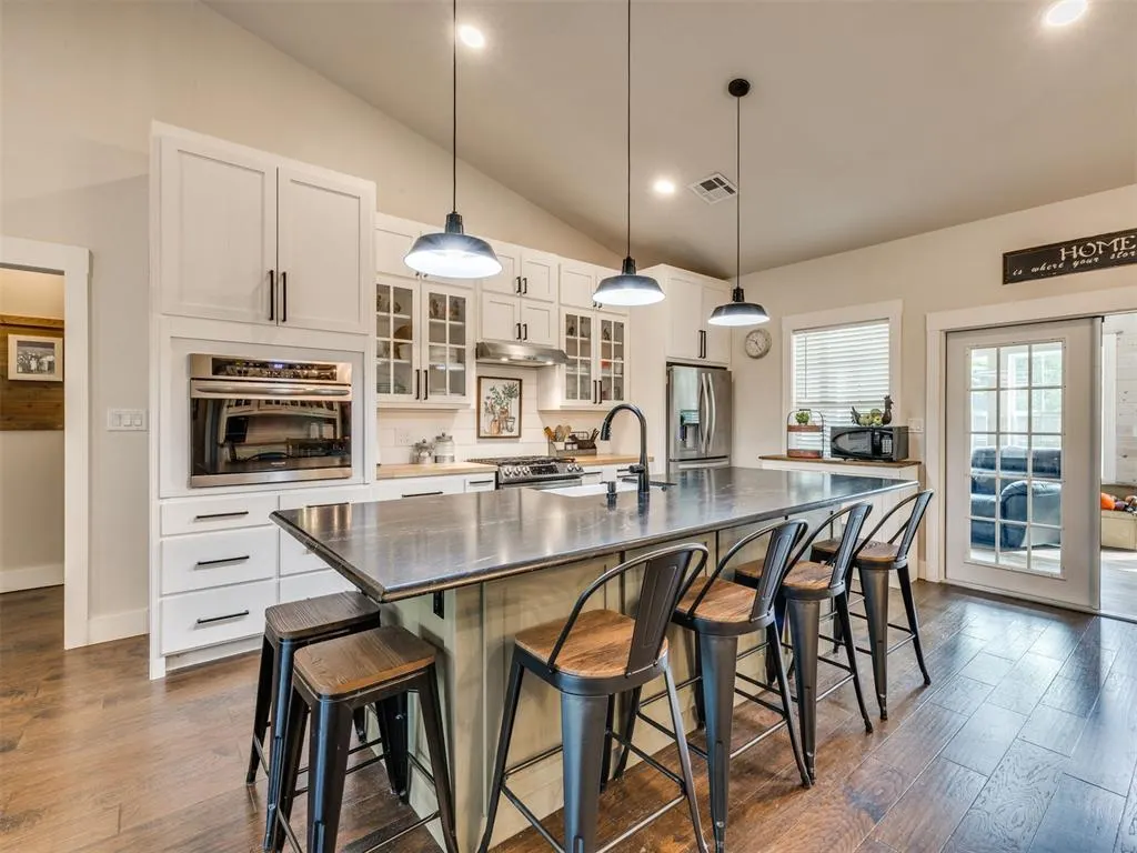 Photo 9 — 23975 S 417th West Avenue, Bristow, OK 74010
