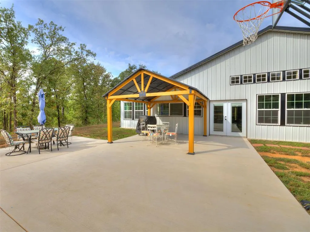 Photo 43 — 23975 S 417th West Avenue, Bristow, OK 74010