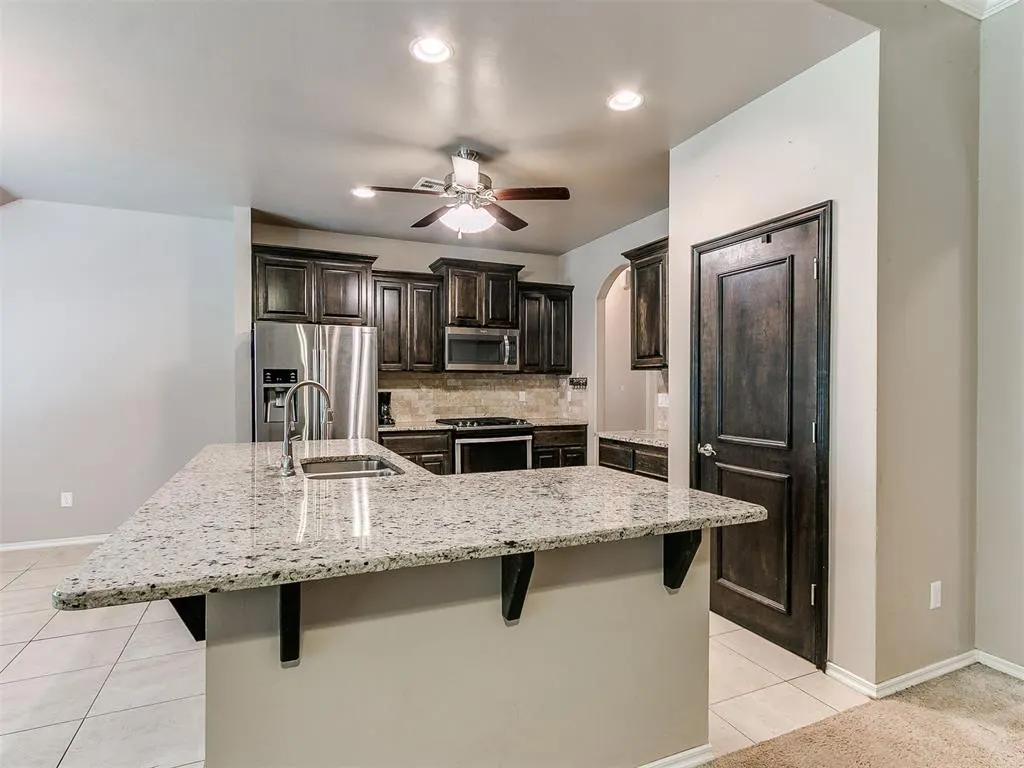 Photo 17 — 12190 Maple Lane, Guthrie, OK 73044