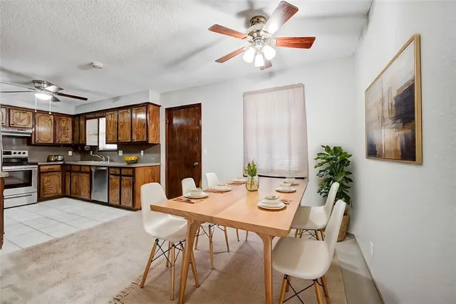 Photo 5 — 663 W Perry Drive, Mustang, OK 73064