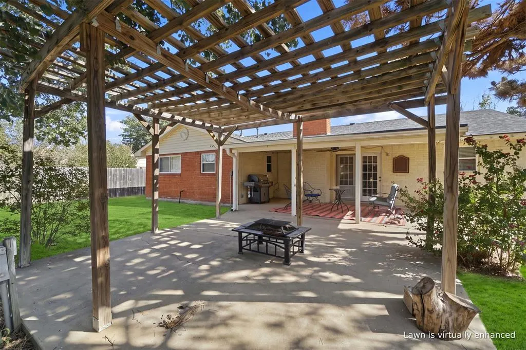 Photo 25 — 1813 Taft Street, Altus, OK 73521