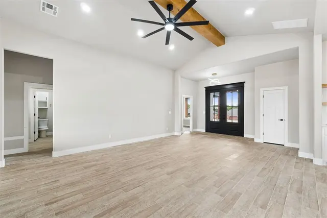 Photo 8 — 600 Eagle Lake Lane, Newcastle, OK 73065
