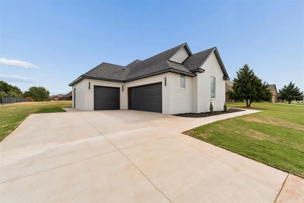 Photo 45 — 600 Eagle Lake Lane, Newcastle, OK 73065