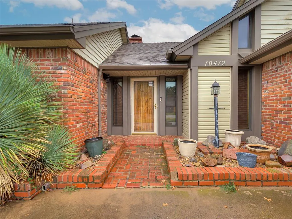 Front exterior — 10412 Hallmark Circle, Oklahoma City, OK 73139