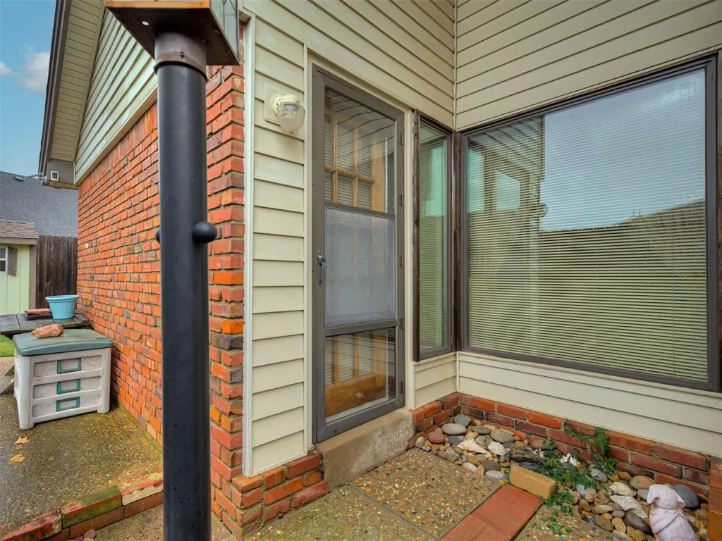 Photo 35 — 10412 Hallmark Circle, Oklahoma City, OK 73139