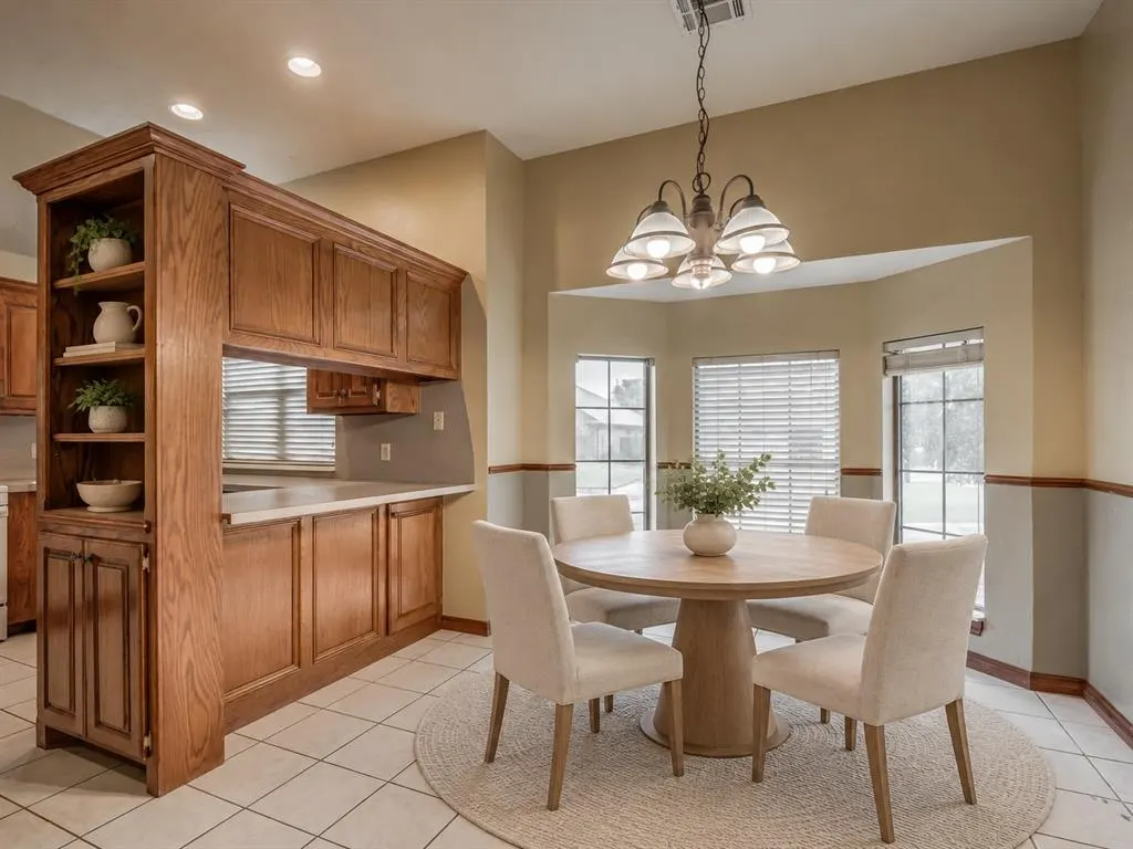 Photo 15 — 2517 Bellaire Drive, Moore, OK 73160