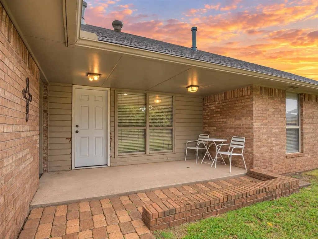 Photo 32 — 2517 Bellaire Drive, Moore, OK 73160