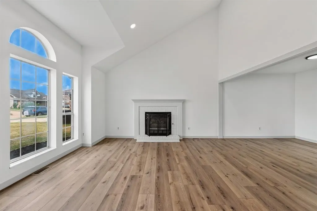 Photo 2 — 1104 NE 25th Street, Moore, OK 73160