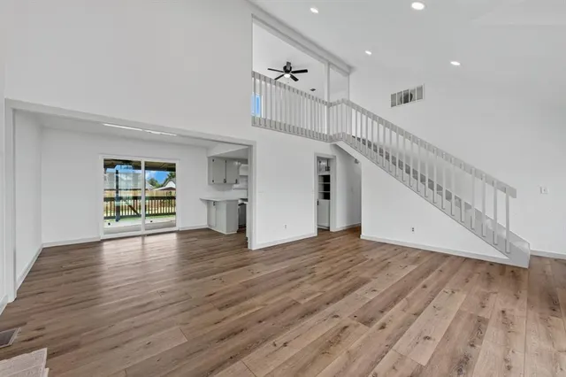 Photo 4 — 1104 NE 25th Street, Moore, OK 73160